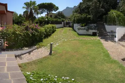 Image de Villa au \"Montagne - Mer - Lac\" à Torre Paola Sabaudia