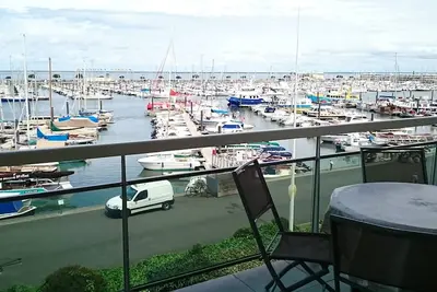 Les pieds dans l'eau