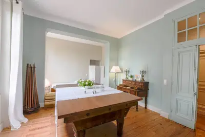 Image de Gîte Chasselas including a reception room for 40 people
