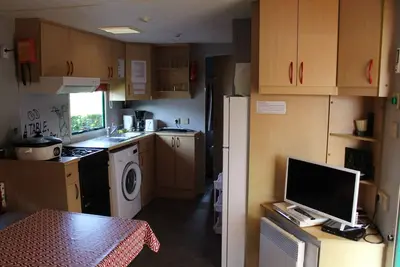 Image de Mobil Home 2 Ch 5 A 7 Pers / Clim - Ll - terrasse /  Camping les Charmettes****