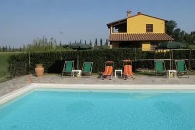 Image de Villa avec piscine en Toscane, près de San Gimignano et Volterra