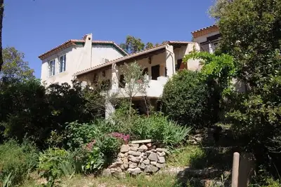 Image de La Cigale Provence, Méounes, Provence verte, proche mer, calme, sans vis a vis