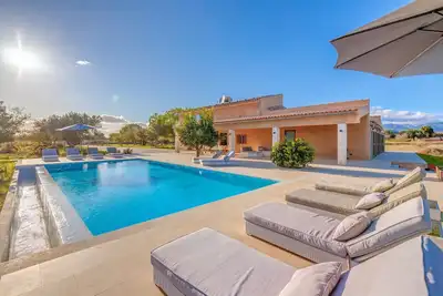 Image de Maison de campagne moderne \"Can Tano\" avec piscine, jardin, terrasse et Wi-Fi