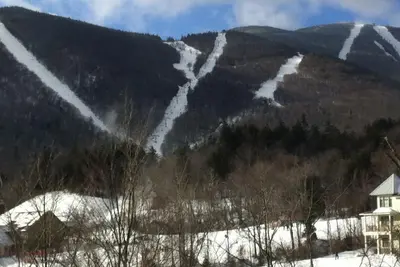 Image de Sugarbush Ski Condo - 2 Chambre, 2 salles de bain située à la base de la montagne!