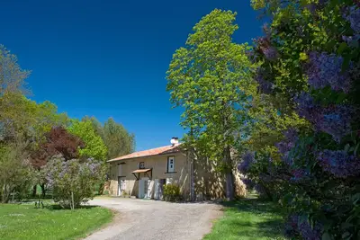Image de Gîte de charme dans parc d'un château Cathare, proche Carcassonne et Mirepoix