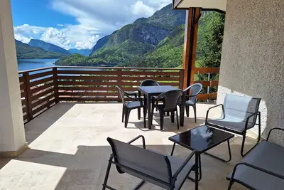Image de Appartement \"la joie\" avec une vue romantique sur le lac **** Casa Bellavista
