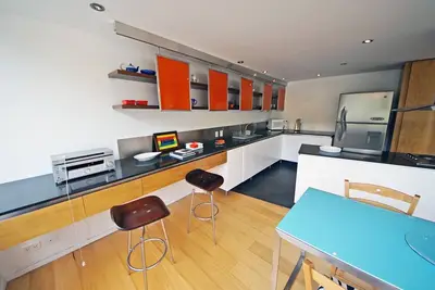 Image de Appartement moderne / superbe vue et emplacement