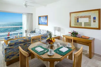 Image de Condo d'une chambre au bord de mer Sea Garden Resort