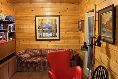 Image de Isolé Mountain House Sur route privée avec vue sur la chaîne présidentielle