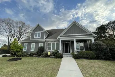 Image de Golf Tourn Semaine Location - 5/3. 5 avec 9 trous Practice Vert Exterieur Cuisine + supplémentaire