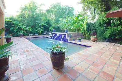 Image de Casa de Sierra Vista dans Uptown Phoenix - Tropical Resort Living