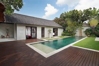 Image de Royal 2 Bedroom Villa3 Près de la plage de Seminyak et Kudeta;