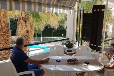 Image de Très bel appart classé 3* en bord de mer tout équipé, vue piscine, Wifi, garage