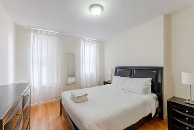 Image de (2d) Appartement 1 chambre juste à côté de Park Ave