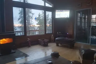 Image de Beau chalet sur le lac des bois