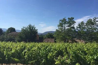 Image de Boutique maison avec air conditionné et piscine à quelques pas de la ville