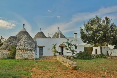 Image de Trullo Lino dans la Valle d'Itria avec wifi non loin de Cisternino