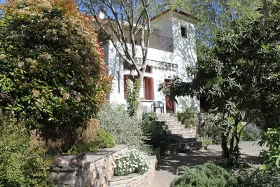 Image de Appartement D'Aphroule - pour 2 à 4 personnes dans un beau coin tranquille de la Grèce