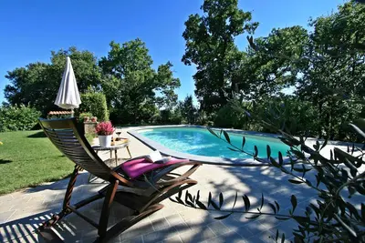 Image de Confortable chalet avec piscine privée pour animaux de compagnie en Toscane