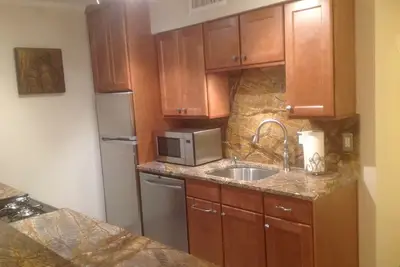 Image de Condo Austin, 6e rue au centre-ville Quelques blocs au Congrès. Super emplacement Sxsw!