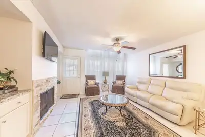 Image de 210-I Long Plantation Suites 2 chambres - mensuel