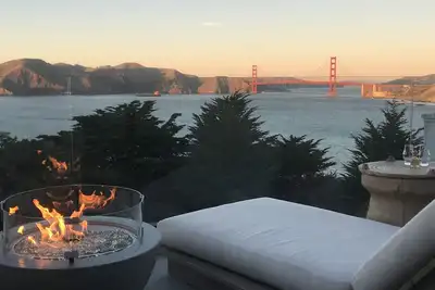 Image de La Retraite: Sf. . . Sea Cliff, San Francisco - Dreamy Golden Gate & City Views!