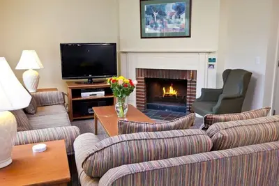 Image de Belle Brewster Green Resort Condo avec de nombreux équipements