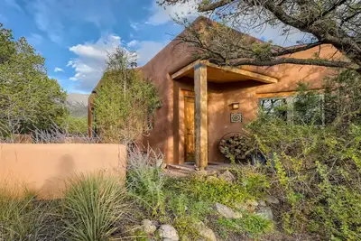 Image de Délicieuse chambre Adobe 2 à Crestone avec des vues spectaculaires