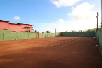 Image de Grande maison en face de la plage Sabacui à Nova Viçosa, avec piscine, sauna, court de tennis
