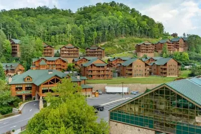 Image de QUATRIÈME Juillet 2019 à Luxury Smoky Mtn. Resort - Free Waterpark 29/06 - 7/06