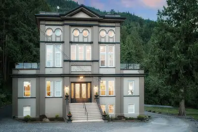 Image de Incroyable historique «Château» près de Vancouver