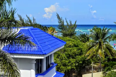 Image de Condo 2 Chambres À Coucher Au Rez-De-CHAUSSÉE, À Quelques Pas De La Plage De Natz Ti Ha