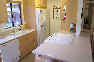 Image de Juste en face de l'océan et la plage. 2 Bed 2 Bath Grand Lieu