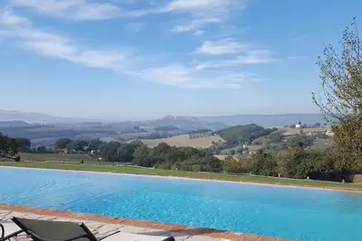Image de Villa de luxe, piscine privée, service de ménage, superbe vue sur Todi