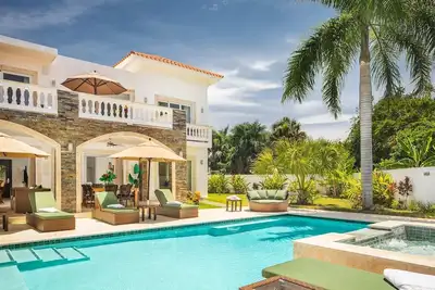 Image de Magnifique Vip Club du Président du Club de niveau Tout-inclusif Villa