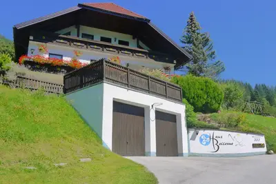 Image de Appartement spacieux, idéalement situé pour les attractions et les sports toute l'année