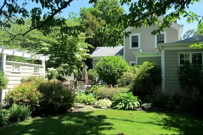 Image de Belle 4 Chambre Southold Accueil Distance de marche Peconic Bay