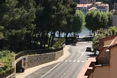 Image de Coquet et Grand Studio pour 4 à 5 pers les pieds dans l'eau à 100 m de la mer