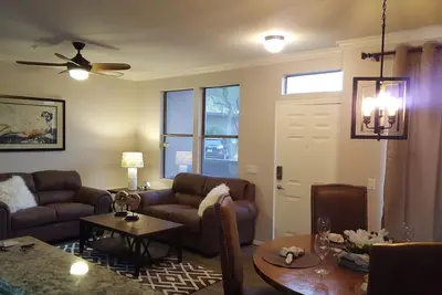 Image de North Scottsdale 3 chambres, 2. 5 salles de bain condo