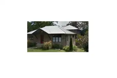 Image de Contemporain privilégié dans l'eau