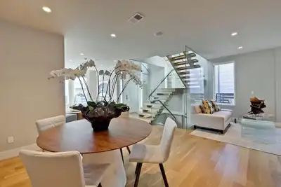 Image de Meublé Executive Home Mission Area