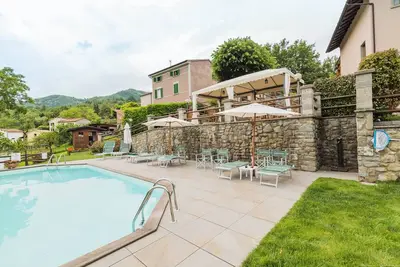 Image de Bel appartement dans un petit hameau, piscine, jacuzzi et sauna