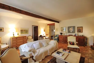 Image de Grand appartement Avignon centre 3 chambres / terrasse / climatisation / wifi