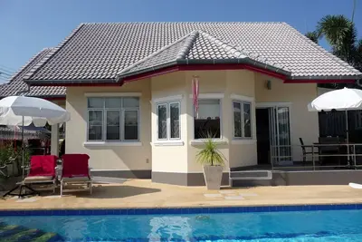 Image de Piscine accessible en fauteuil roulant Villa Si Daeng