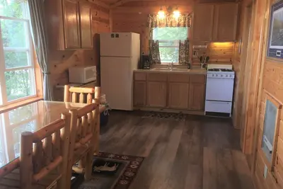 Image de Cabane au bord du lac récemment rénovée juste en face de Bwcaw et à 7 miles à l'extérieur d'Ely