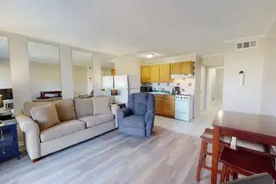 Image de Savannah Beach and Racquet Club - Unité A223 - Piscines - Tennis