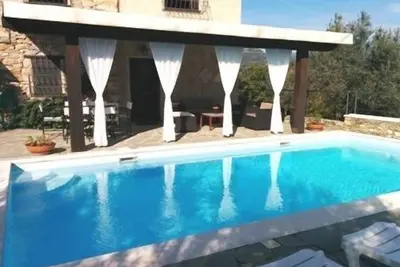 Image de Appartement dans villa de prestige avec piscine privée citra 010002-Lt-0001