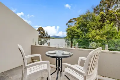 Image de Horizons 115 - Bord de l'eau du lac Jindabyne