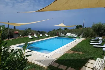 Image de Jolie villa avec piscine dans une colline Ă 15min. de la plage de Capo d'Orlando