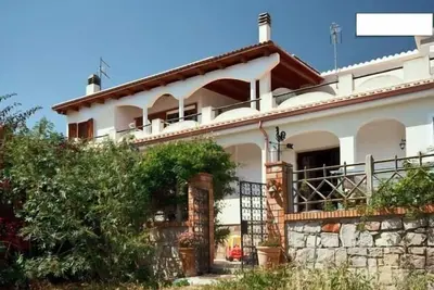 Image de Margine Rosso Villa avec jardin à 220 mètres de la plage du Poetto